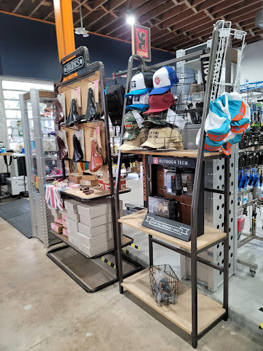 Bicycle Store «Blue Line Bike Labs», reviews and photos, 3302 White Oak Dr, Houston, TX 77007, USA