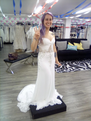 Bridal Shop «Second Summer Bride, By Appointment», reviews and photos, 1433 Fulton Ave A, Sacramento, CA 95825, USA