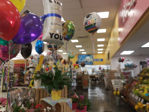 Grocery Store «Stop & Shop», reviews and photos, 54 Hazard Ave, Enfield, CT 06082, USA