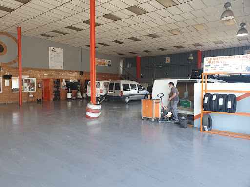 Repara Tu Vehículo Granada - Alquiler Boxes Mecánica en Albolote, Granada