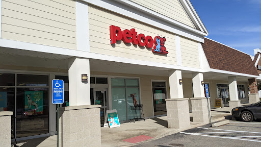 Pet Supply Store «Petco Animal Supplies», reviews and photos, 13 Welles St, Glastonbury, CT 06033, USA