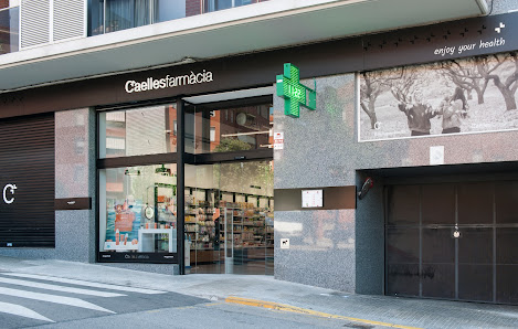 Caelles Farmàcia Carrer de Sant Josep, 12, 08291 Ripollet, Barcelona, España