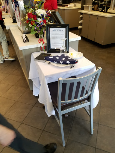 Fast Food Restaurant «Chick-fil-A», reviews and photos, 996 US-287 BYP, Waxahachie, TX 75165, USA