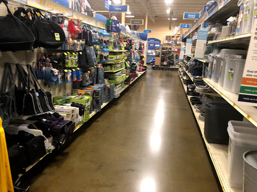 Pet Supply Store «PetSmart», reviews and photos, 1591 Bradley Park Dr, Columbus, GA 31904, USA