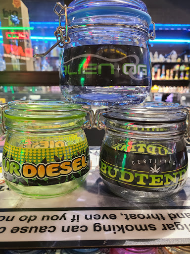 Tobacco Shop «Good Times Tobacco», reviews and photos, 121 E Nolana Ave, McAllen, TX 78504, USA