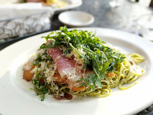 Restaurant «The Cheesecake Factory», reviews and photos, 1800 Galleria Blvd, Franklin, TN 37067, USA