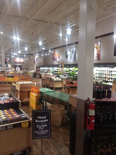 Grocery Store «The Fresh Market», reviews and photos, 1671 S Pleasant Valley Rd, Winchester, VA 22601, USA