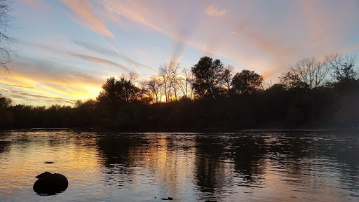 Park «Lippold Park - Fox Valley Park District», reviews and photos, 2001 S River St, Batavia, IL 60510, USA