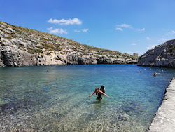 Mgarr ix-Xini Beach'in fotoğrafı çok temiz temizlik seviyesi ile