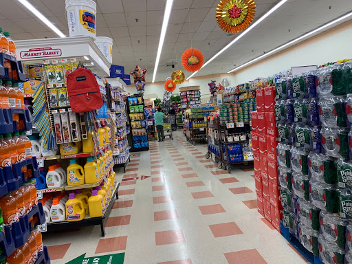 Grocery Store «Market Basket», reviews and photos, 11 Wood St, Lowell, MA 01851, USA