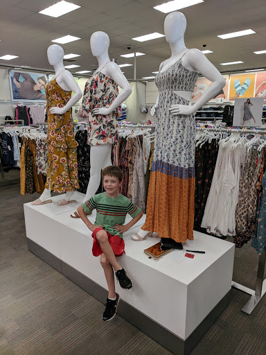 Department Store «Target», reviews and photos, 2905 District Ave S, Fairfax, VA 22031, USA