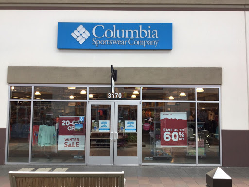 Columbia Sportswear Outlet Store, 3170 Livermore Outlets Dr #420, Livermore, CA 94551, USA, 