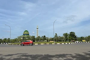 Bundaran Masjid Banjarbaru image