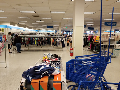 Clothing Store «Ross Dress for Less», reviews and photos, 133 Plaza Dr, Vallejo, CA 94591, USA