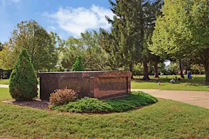 Appleton Highland Memorial Park image