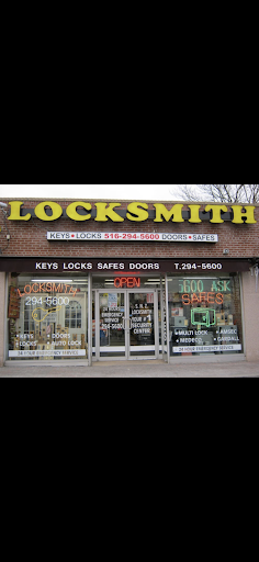 Locksmith «S N Z Locksmith Inc», reviews and photos, 184 2nd St, Mineola, NY 11501, USA