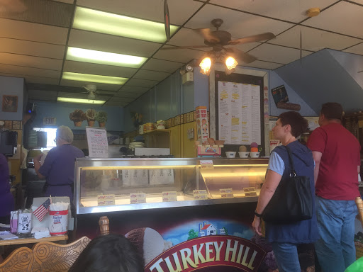 Ice Cream Shop «Cannonball Olde Tyme Malt Shop», reviews and photos, 11 York St, Gettysburg, PA 17325, USA