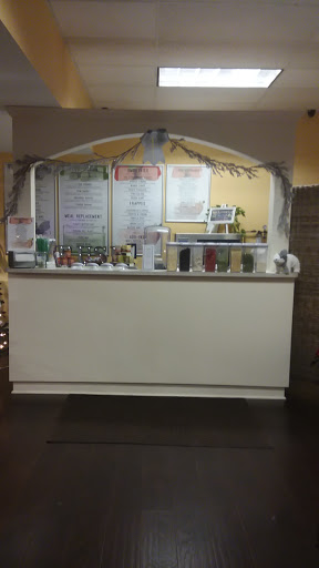 Tanning Salon «Coconuts Tanning, Spa, & Crush Smoothie Bar», reviews and photos, 825 Cromwell Ave, Rocky Hill, CT 06067, USA