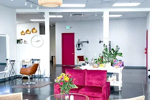 Amaranth Beauty Salon image