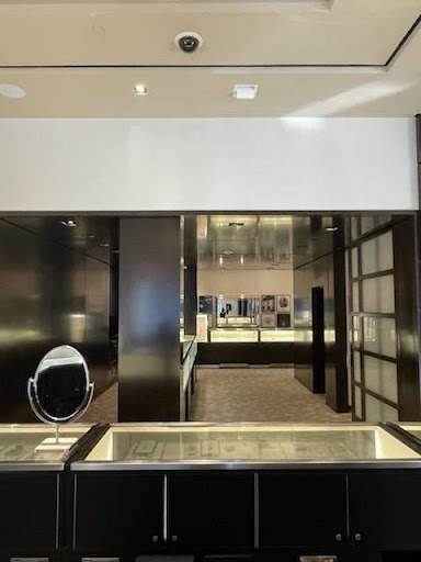 Jewelry Store «Tiffany & Co.», reviews and photos, 105 Broad St, Red Bank, NJ 07701, USA