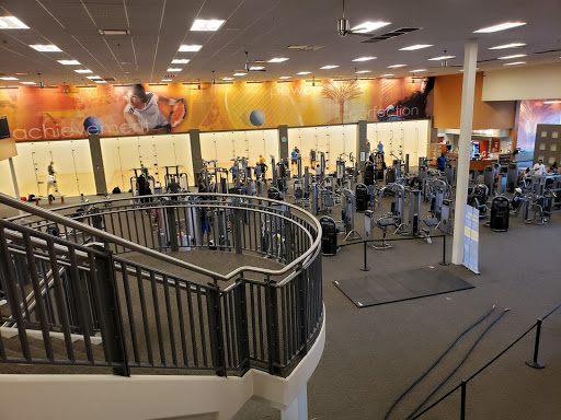 Gym «LA Fitness», reviews and photos, 3 Hawes Way, Stoughton, MA 02072, USA