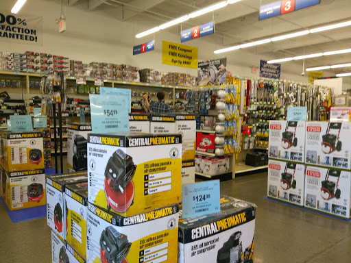 Hardware Store «Harbor Freight Tools», reviews and photos, 7829 Greenback Ln, Citrus Heights, CA 95610, USA