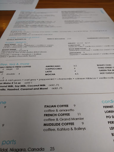 American Restaurant «D Bar Denver», reviews and photos, 494 E 19th Ave, Denver, CO 80203, USA