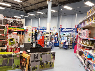 B&M Home Store