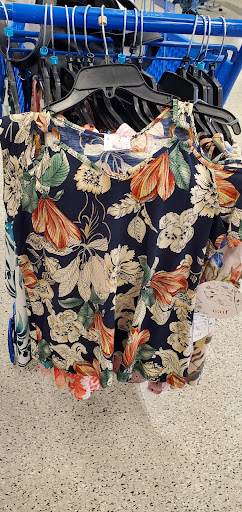 Shopping Mall «Glenbrook Shopping Center», reviews and photos, 1050 Glenbrook Way, Hendersonville, TN 37075, USA