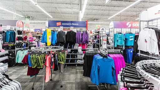 Sporting Goods Store «Academy Sports + Outdoors», reviews and photos, 14260 Manchester Rd, Manchester, MO 63011, USA