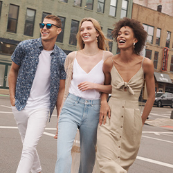 Clothing Store «Express», reviews and photos, 1675 W 49th St, Hialeah, FL 33012, USA