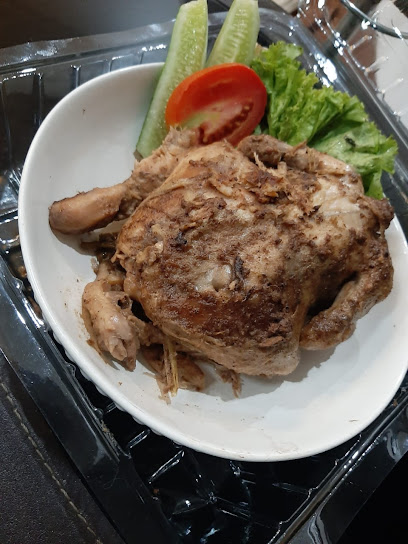 Dapur Umi - Indonesian food - Nasi - Ayam panggang - Ayam bakar - Chicken - Bekasi 17124