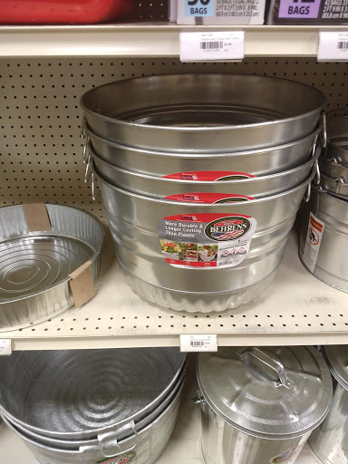 Farm Equipment Supplier «Tarwater Farm & Home Supply», reviews and photos, 4107 NW Topeka Blvd, Topeka, KS 66617, USA