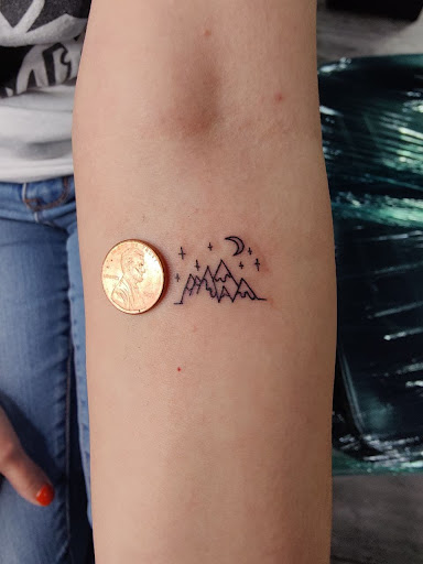 Find tattoo necklace ideas for your next unique tattoo in Miami at Inkaholik Tattoos Kendall