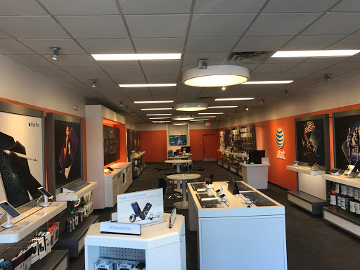 Cell Phone Store «AT&T Authorized Retailer», reviews and photos, 953 S Main St, Cheshire, CT 06410, USA