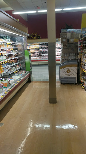 Grocery Store «Stop & Shop», reviews and photos, 40 Franklin Village Drive, Franklin, MA 02038, USA
