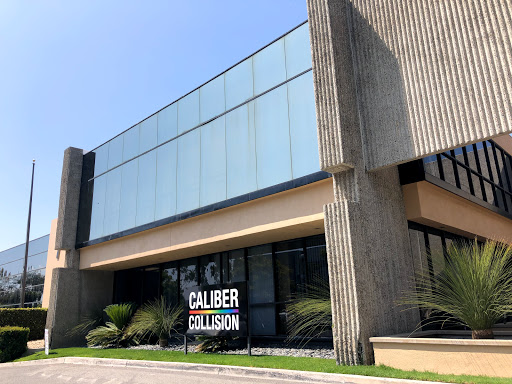 Auto Body Shop «Caliber Collision», reviews and photos, 7 Oldfield, Irvine, CA 92618, USA