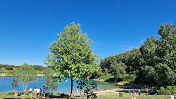 Foto von Plage du Lac du Cres befindet sich in natürlicher umgebung