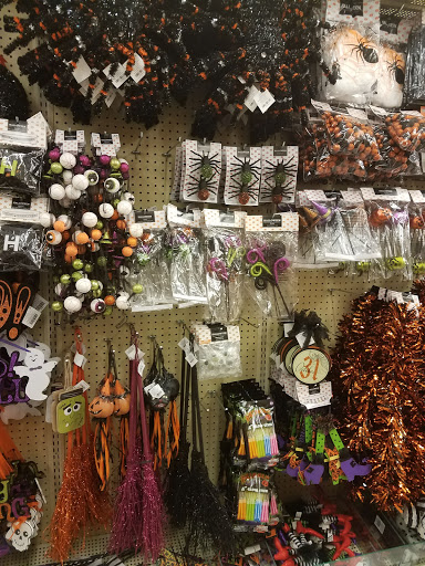 Craft Store «Hobby Lobby», reviews and photos, 1404 Old Aberdeen Rd #41, Columbus, MS 39705, USA