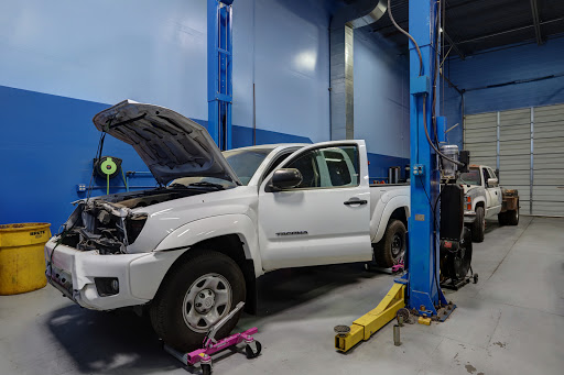 Auto Repair Shop «Universal Lube and Auto Repair», reviews and photos, 8550 N 91st Ave #69 Suite 69, Peoria, AZ 85345, USA