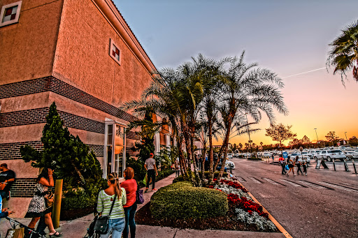 Clothing Store «Banana Republic», reviews and photos, 8200 Vineland Ave, Orlando, FL 32821, USA