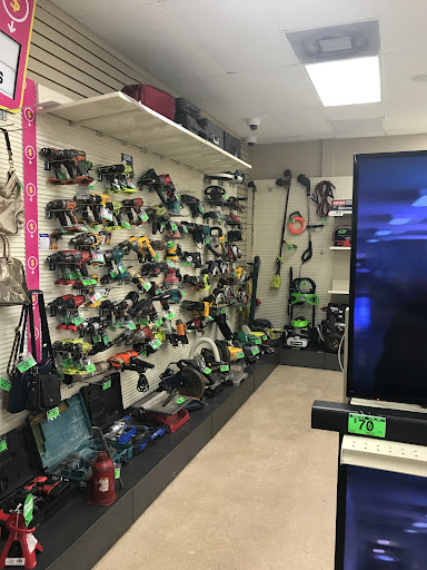Pawn Shop «Value Pawn & Jewelry», reviews and photos, 196 N Powerline Rd, Pompano Beach, FL 33069, USA