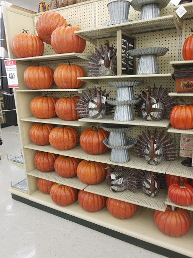 Craft Store «Hobby Lobby», reviews and photos, 255 W Roosevelt Rd, Lombard, IL 60148, USA