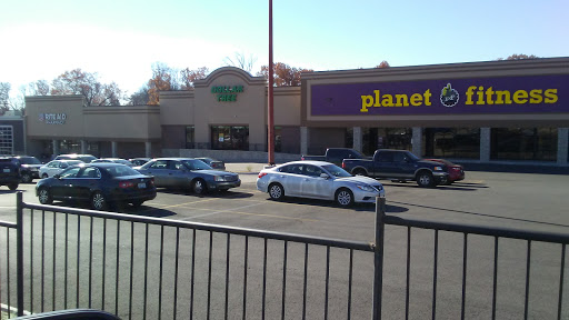 Gym «Planet Fitness», reviews and photos, 406 S 1st St #2, La Grange, KY 40031, USA