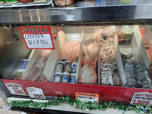 Grocery Store «Miracle Market», reviews and photos, 800 W Alondra Blvd, Compton, CA 90220, USA