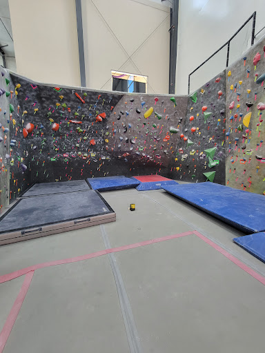 Gym «Evo Rock + Fitness», reviews and photos, 10 Langdon Ave, Concord, NH 03301, USA