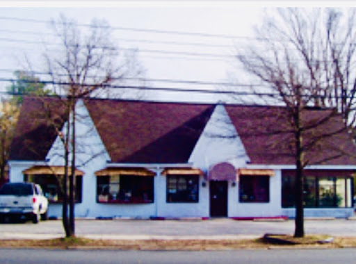 Florist «Sanders Florist», reviews and photos, 1100 Broad St, Durham, NC 27705, USA