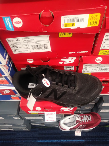 Shoe Store «Shoe Show», reviews and photos, 835 Oak St SW, Atlanta, GA 30310, USA