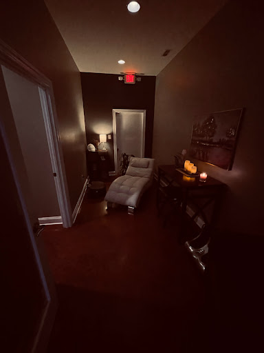 Beauty Salon «Bridgewaters Salon & Spa», reviews and photos, 6661 Hickory Fork Rd, Hayes, VA 23072, USA