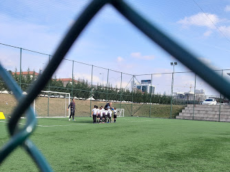 İstanbul Medeniyet Üniversitesi Halı Saha Ve Spor Tesisleri